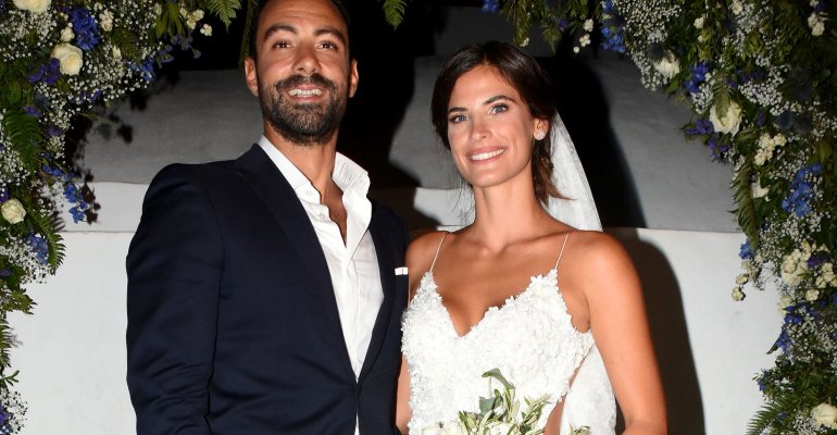 Οι διάσημοι Έλληνες που παντρεύτηκαν σε νησί 
