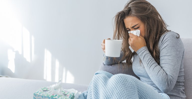 Κόλλησες γρίπη; Δες τους τρόπους για να αντιμετωπίσεις τα συμπτώματα!