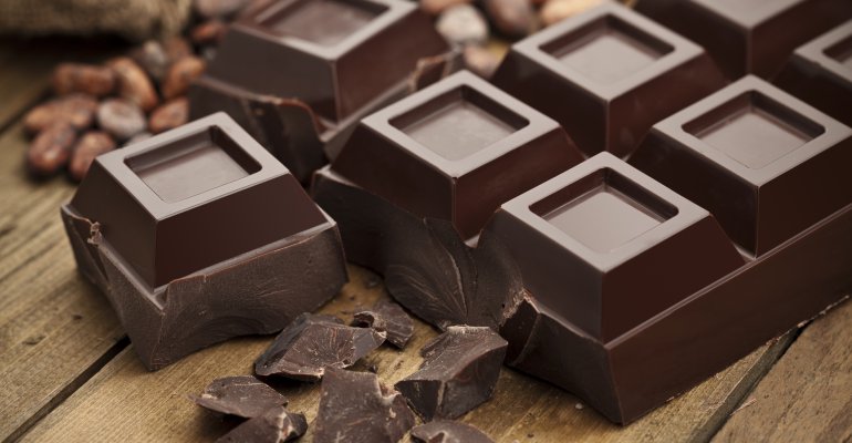 Μαύρη σοκολάτα: 5 οφέλη για την υγεία