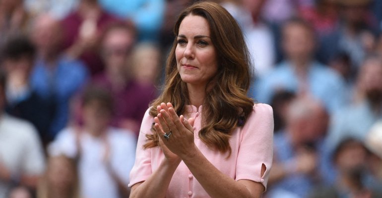 Kate Middleton: Όπως δεν την έχετε ξαναδεί - Οι φωτογραφίες με στρατιωτικά ρούχα 