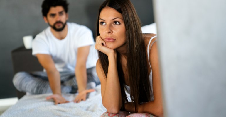 Χαμηλή λίμπιντο: Οι βασικές αιτίες που επηρεάζουν τη σεξουαλική σας ζωή