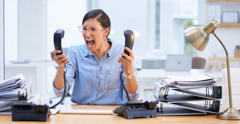 4 αποτελεσματικοί τρόποι για να ελέγξετε τα νεύρα και τον θυμό σας