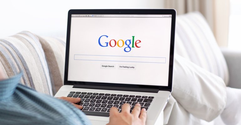 Google: Πώς προέκυψε το όνομά της από ένα ορθογραφικό λάθος και πώς ονομαζόταν αρχικά