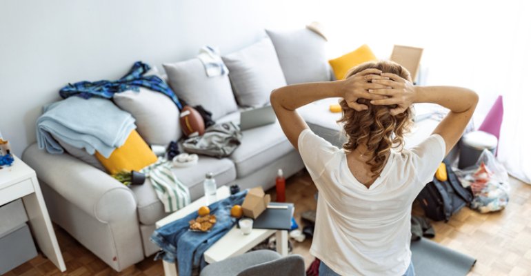 Τα 20 πράγματα που ΠΡΕΠΕΙ να ξεφορτωθείτε από το σπίτι σας πριν αλλάξει η χρονιά!