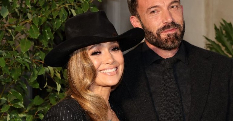 Jennifer Lopez: Με αυτό τον τρόπο προσπαθεί να “πείσει” το κοινό ότι είναι καλά με τον Ben Affleck 