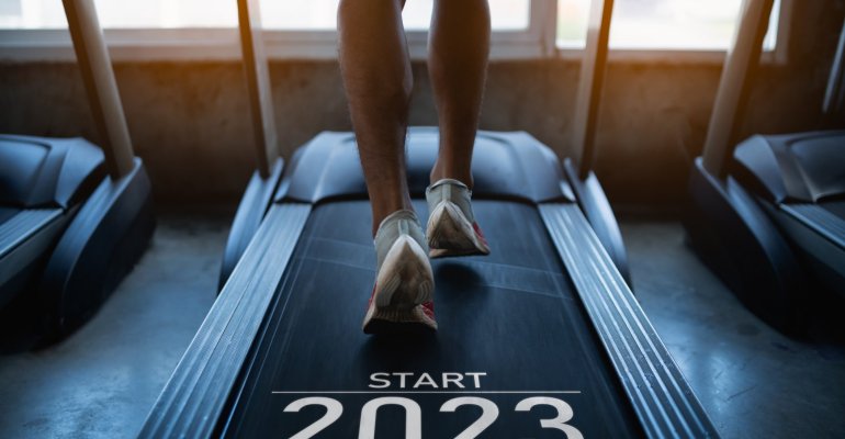 Primal Fitness: Τι είναι το δημοφιλές workout που θα κυριαρχήσει το 2023;
