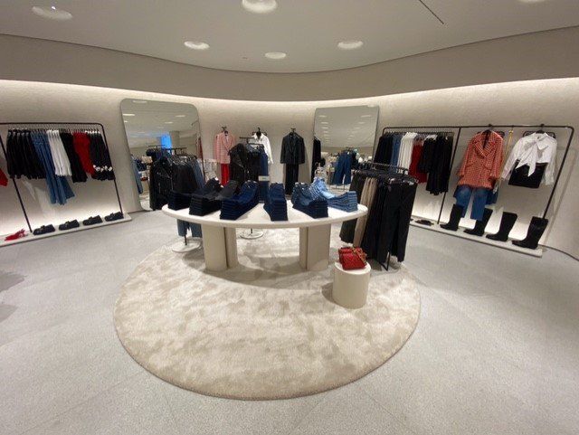 το νέο store concept από τα Zara 3