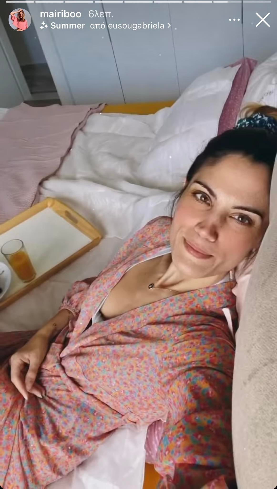 Μαίρη Συνατσάκη- Ίαν Στρατής: Η minimal κρεβατοκάμαρα του σπιτιού τους με το γκρι να κυριαρχεί θα σας εντυπωσιάσει
