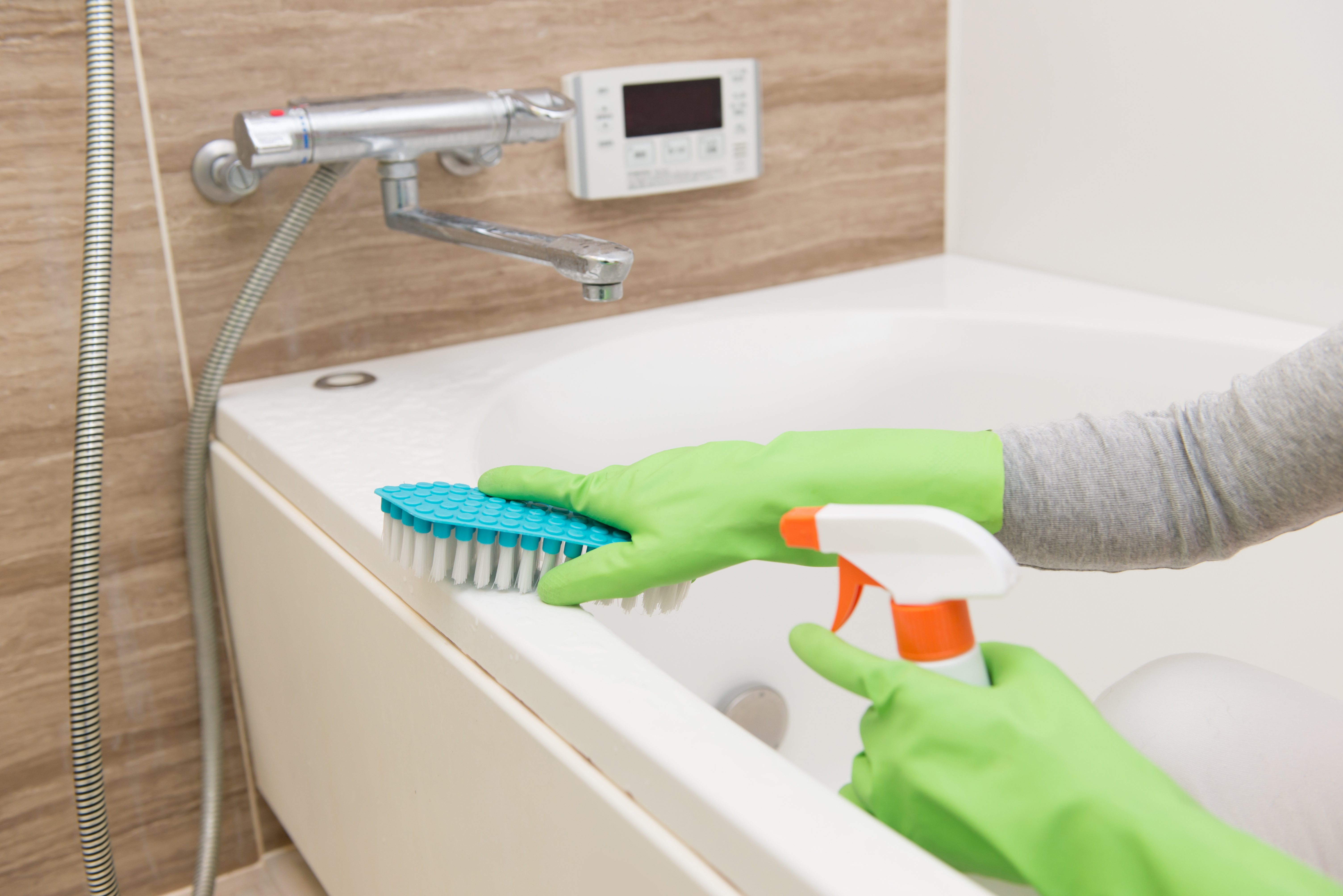 Ποιο είναι το προϊόν που θα σου λύσει τα χέρια για κάθε βρώμικη γωνιά του σπιτιού σου;