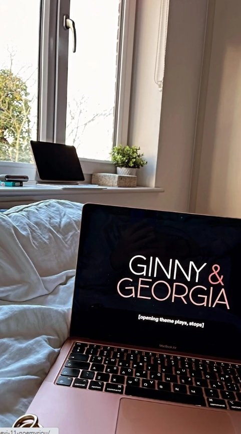 Μελίνα Νικολαΐδη: Μας δείχνει μια γωνιά από τη minimal και μοντέρνα κρεβατοκάμαρά του σπιτιού της